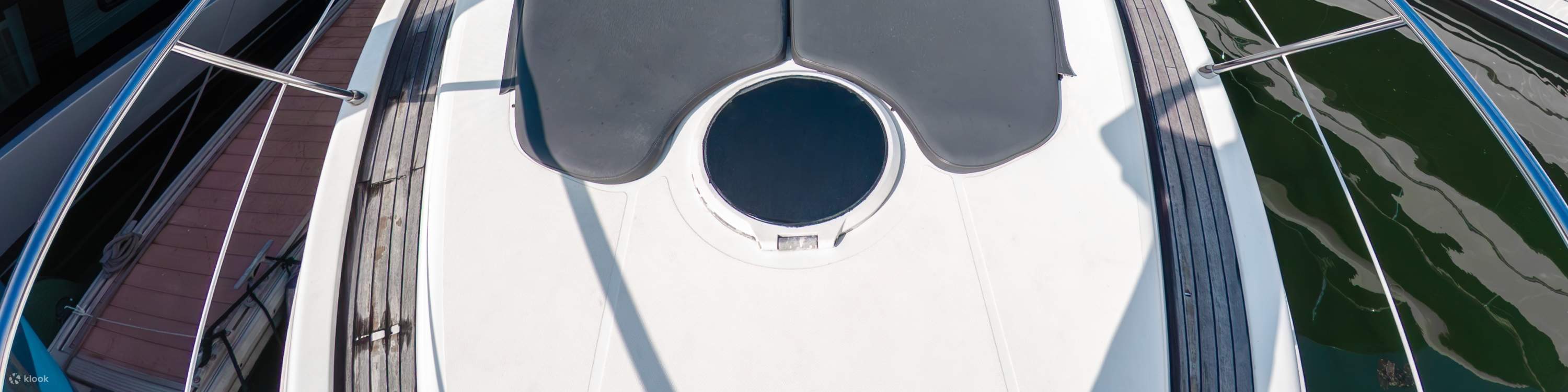 貸切プレミアムヨットチャーター ゼンシー3号（シンガポール / Zenithyachtcharters提供）