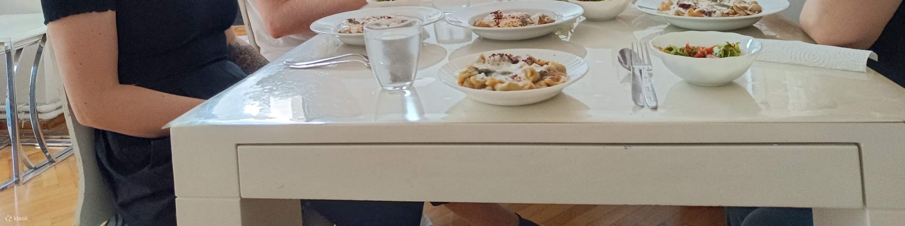 Kelas Memasak Makanan Vegan Turki dengan Keluarga Tempatan