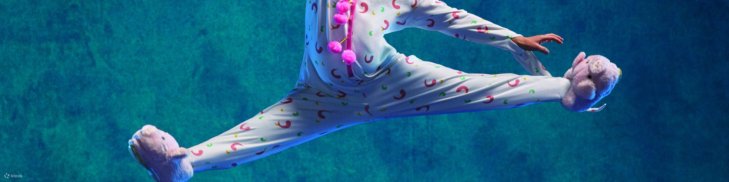 與 Bab 一起飛向天空，她將帶你進入 Mystere 的創意思維