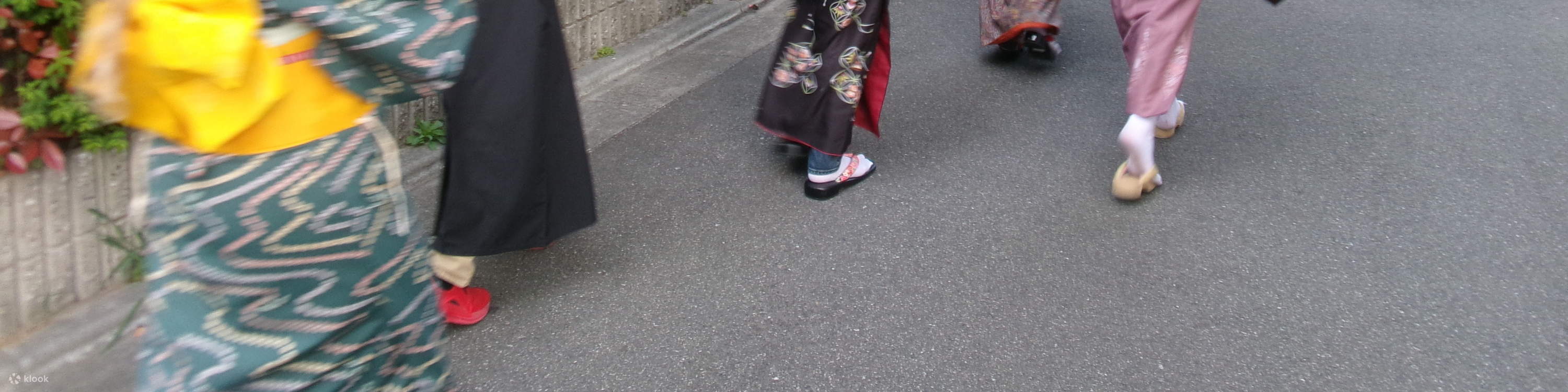 Pengalaman Kaligrafi OsakaCastle dengan Kimono/Interpretasi