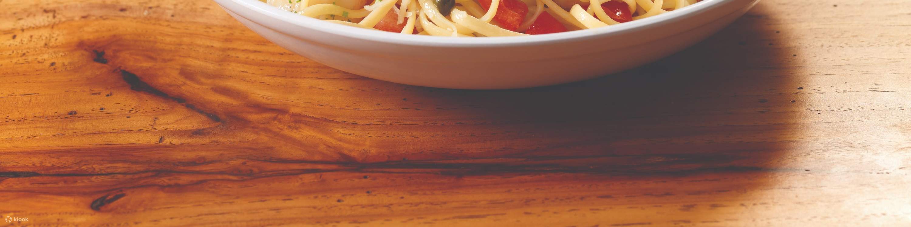 Bubba Gump Shrimp Co. at the Peak