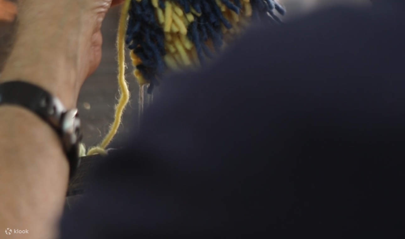 Myrugy-Small Group Rug Making Workshop in Marrakech with kechart