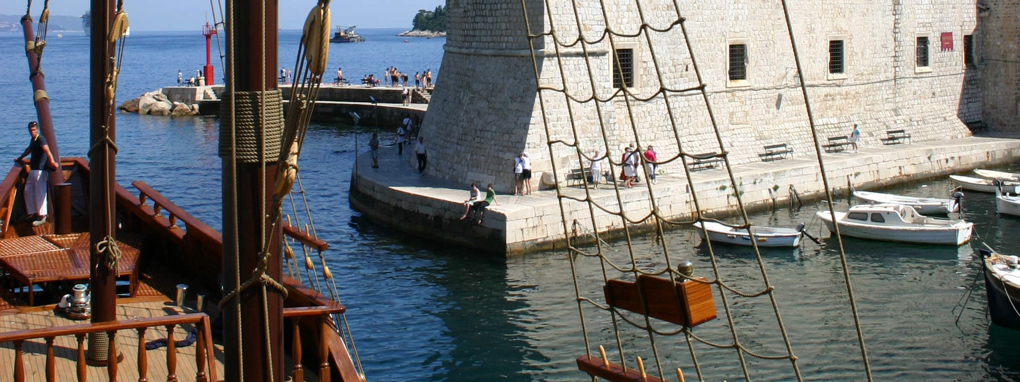 Game of Thrones Cruise & Walking Tour dengan Karaka Ship