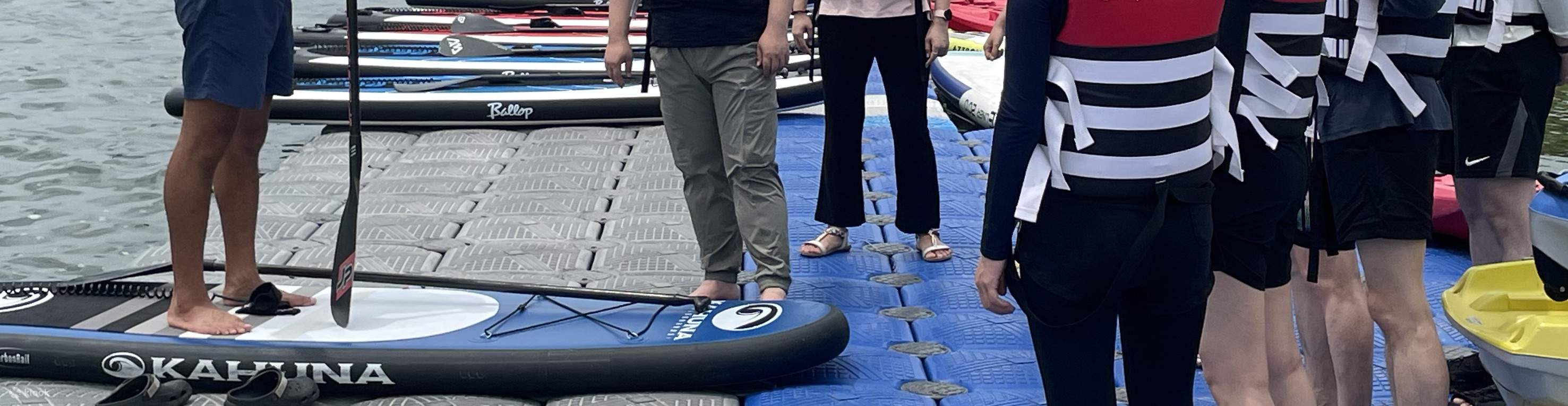 Actividades acuáticas: surf de remo (SUP) y kayak en el río Han