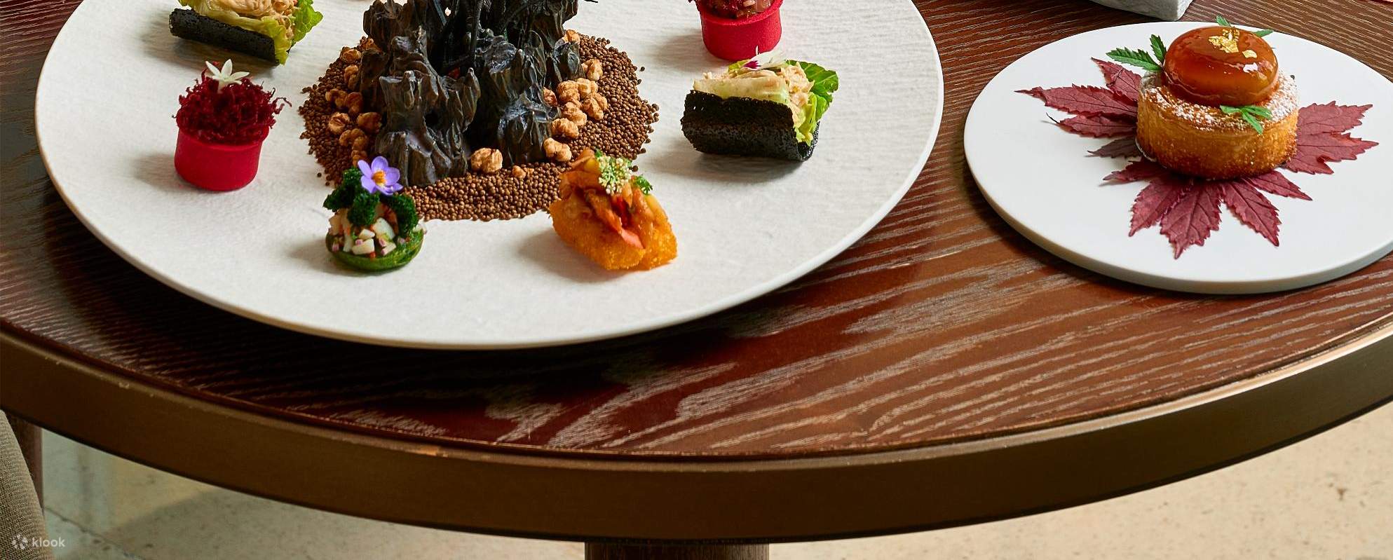 Set Trà Chiều tại Peacock Alley by Waldorf Astoria Bangkok