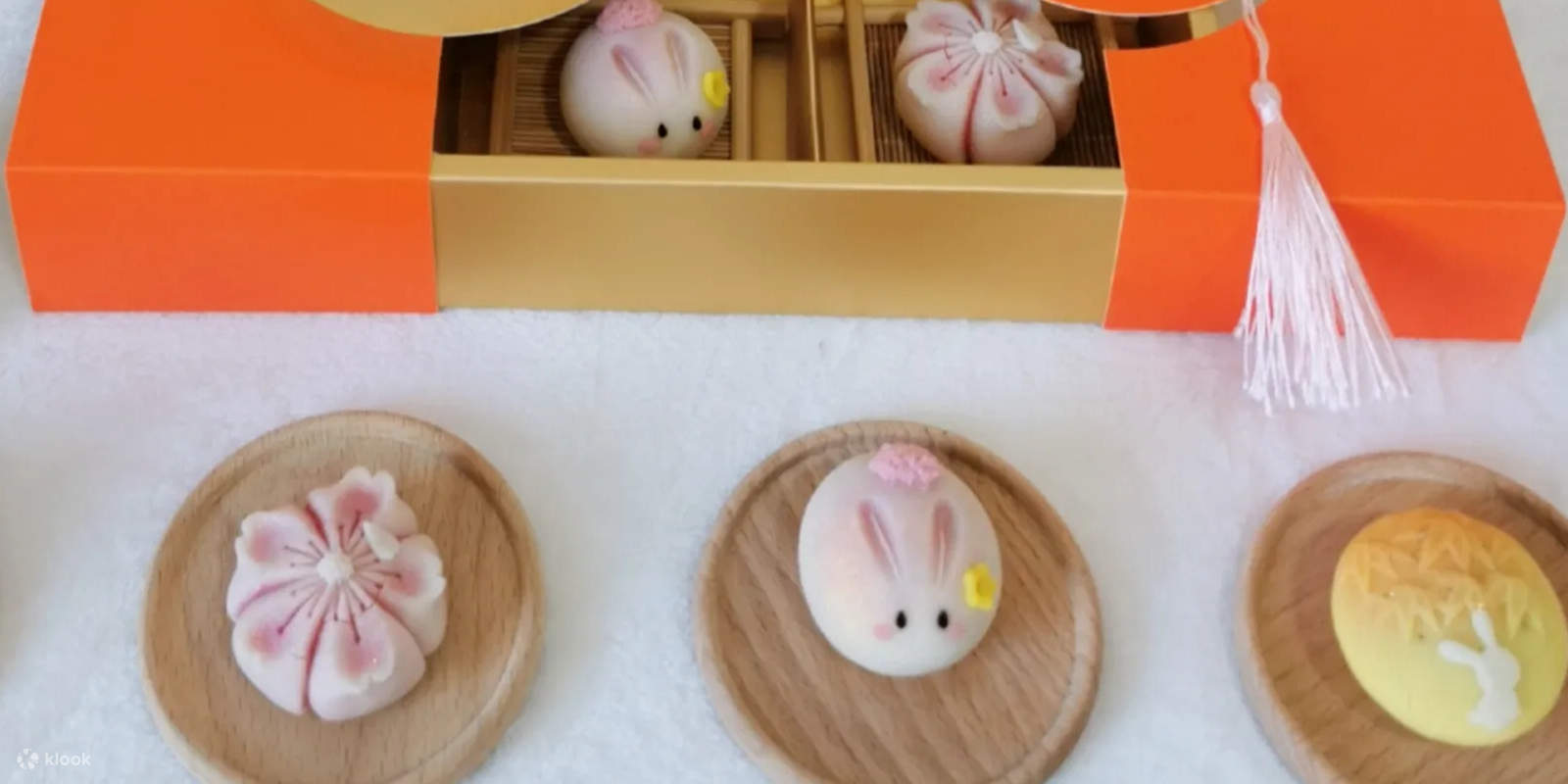 Metà autunno 2024: luminoso