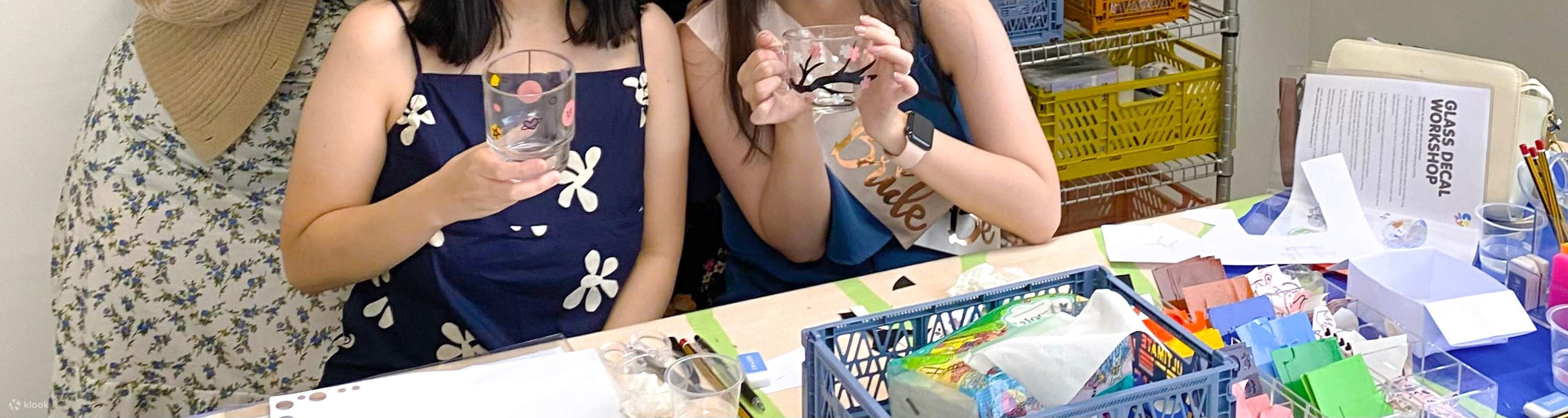 Perfekt für Brautpartys/Geburtstagsfeiern/Firmenveranstaltungen. (Bitte kontaktieren Sie uns per DM auf IG @thecozycabin.co oder Whatsapp 8801 1216, wenn Sie an einer Buchung für 5 oder mehr Personen interessiert sind.)