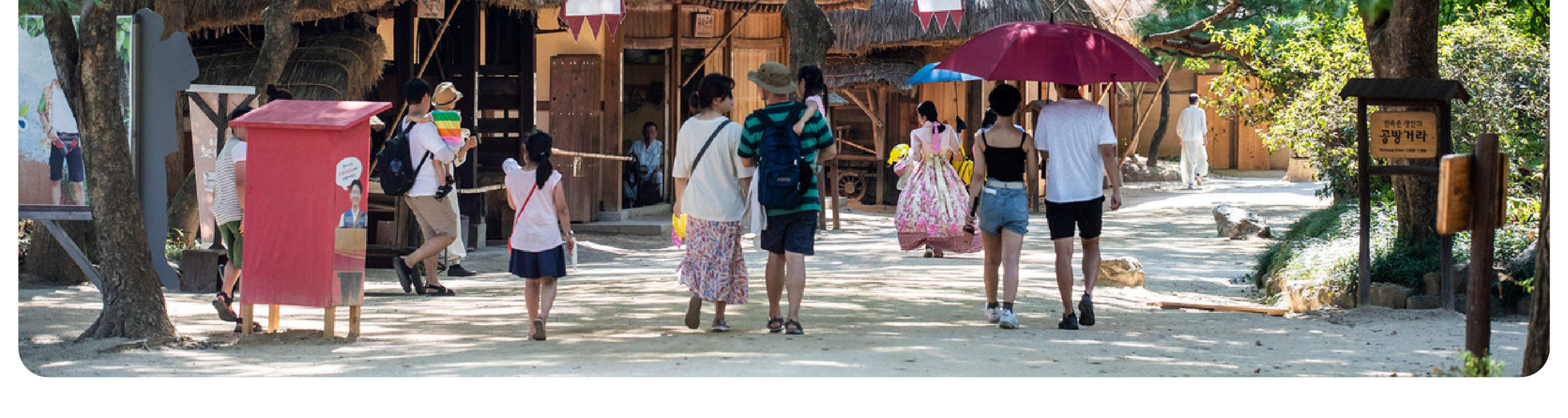 Api Norean Lawatan Sehari ke Festival Kebudayaan Suwon Hwaseong ke-61 dari Seoul ...
