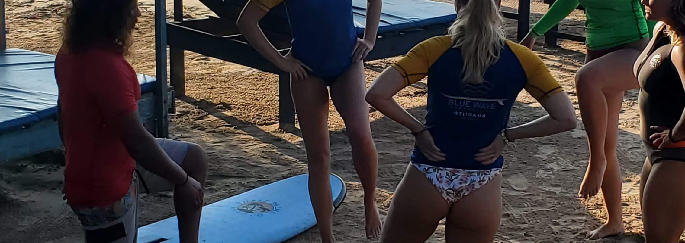 웰리가마 해변 그룹 강습
서핑은 자연과 직접 교감하며 자신의 가치와 능력을 표현하는 특별한 경험입니다.