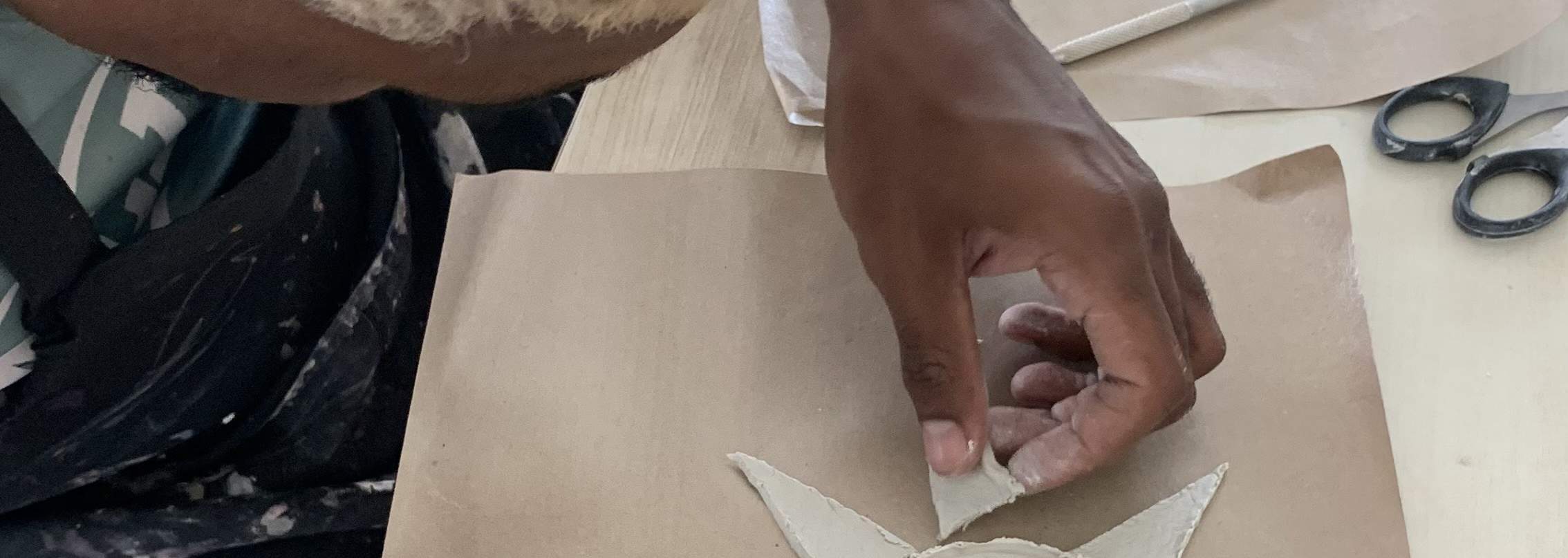 Lokakarya Tanah Liat Kering Udara