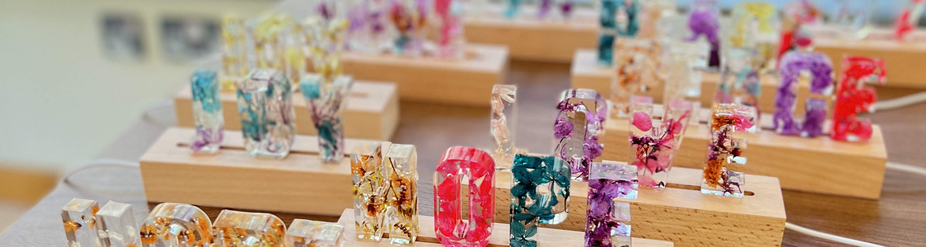 Clase de artesanía - Taller de luz nocturna con alfabeto de cristal ｜ Taller de llavero con alfabeto de cristal ｜ Causeway Bay