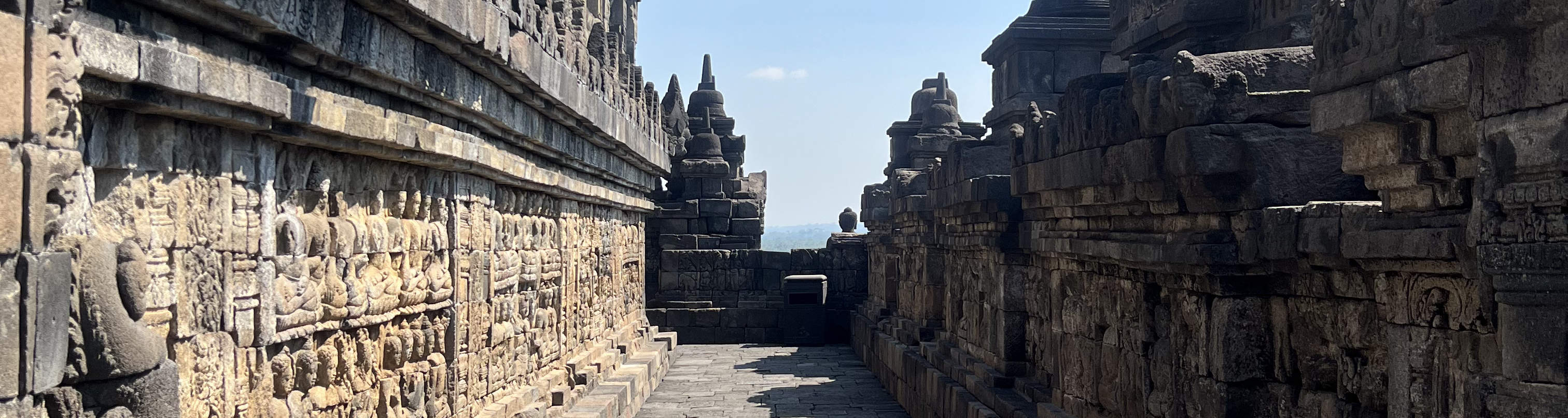 Alba a Punthuk Setumbu, Tempio di Borobudur, con Jeep Ride al Merapi