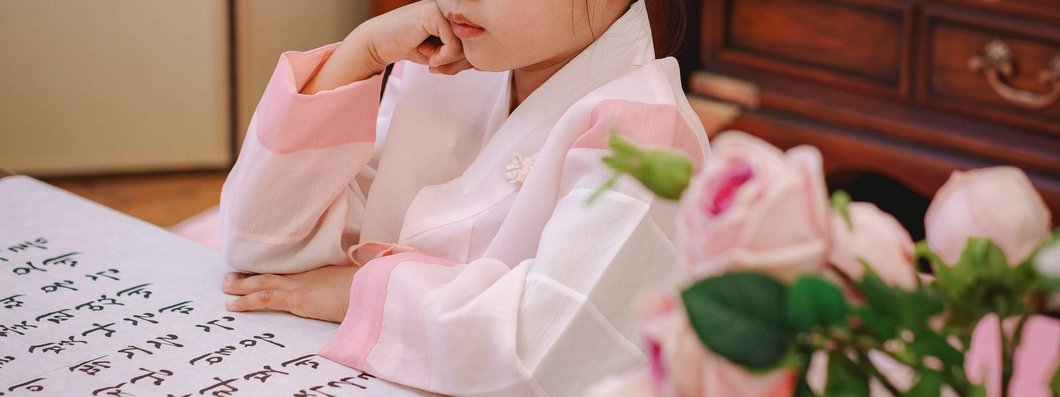 Traditional Hanbok Indoor Studio Photoshoot Experience in Jeju