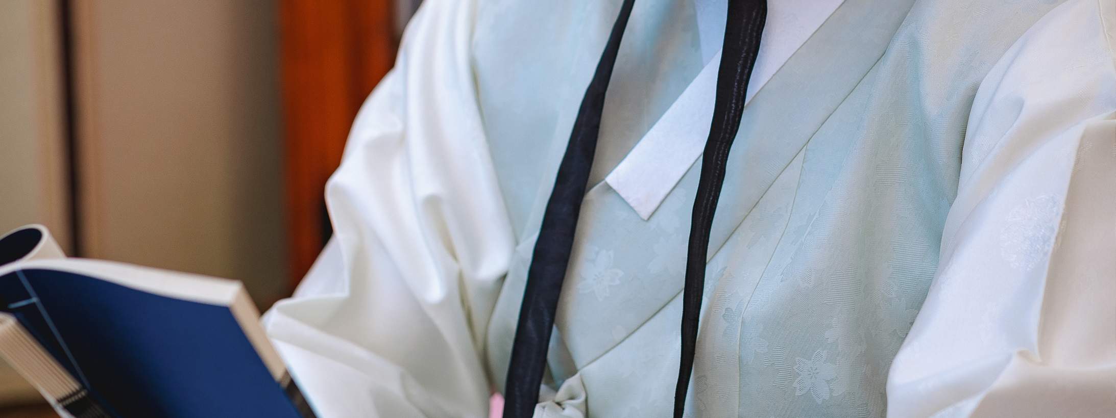 Traditional Hanbok Indoor Studio Photoshoot Experience in Jeju