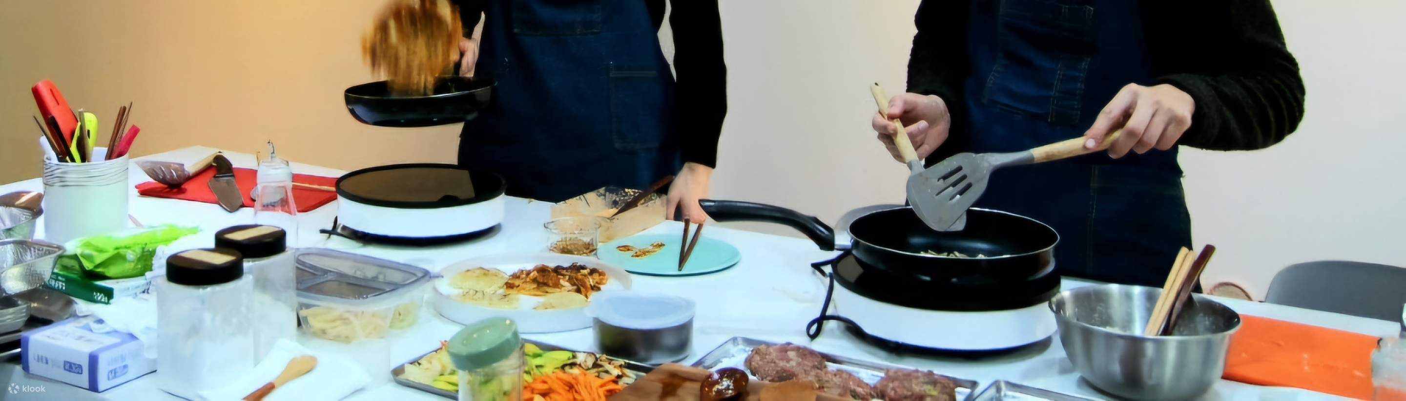 每个人都将通过1对1的定制培训，学习如何处理和准备给定的食材。