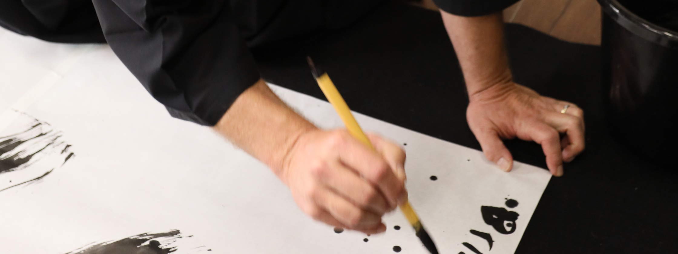 Lớp học thực hành tìm hiểu về Bushido & Thiền gần Lâu đài Osaka với ảnh