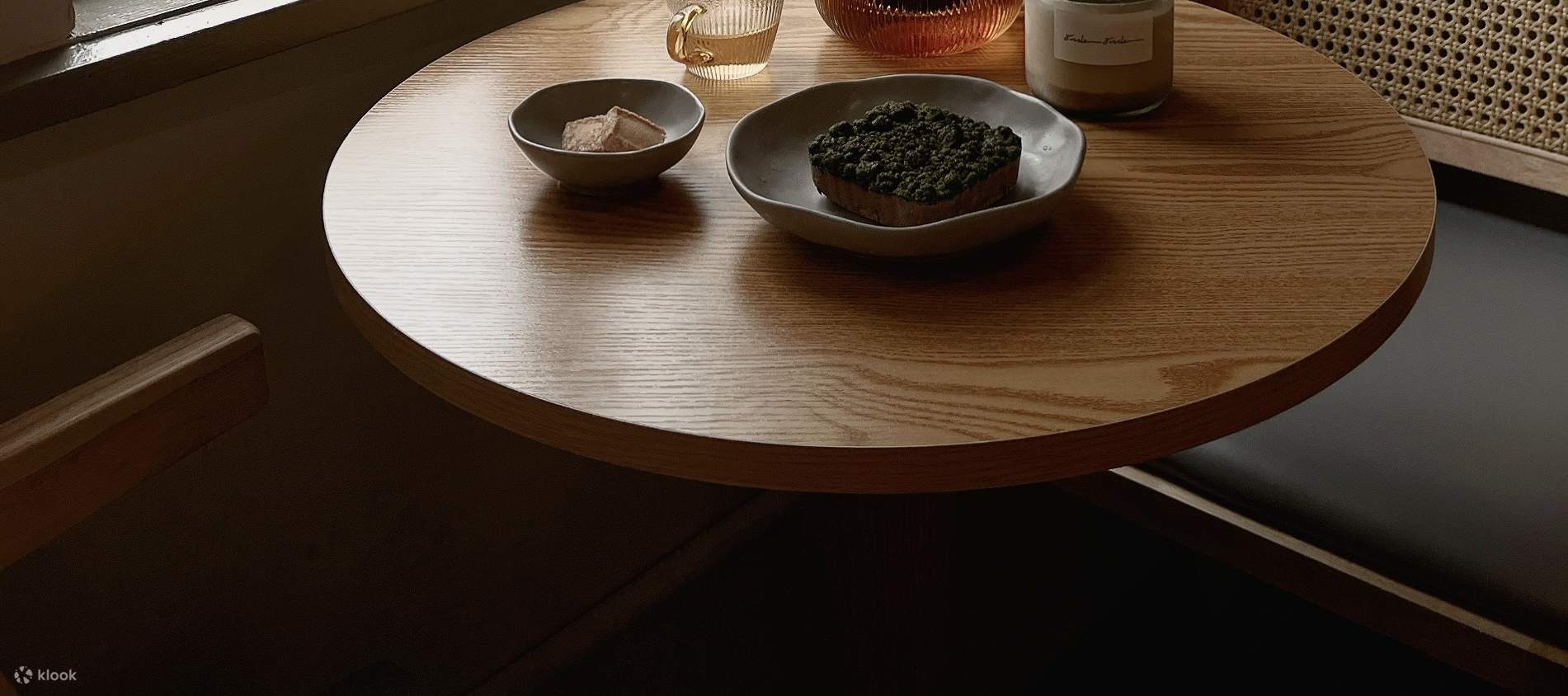 Kamar manis delapan tabung