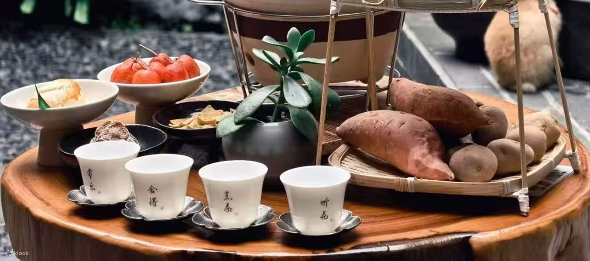 Esperienza di tè da fuoco lento Xiaotao Yi a Chengdu