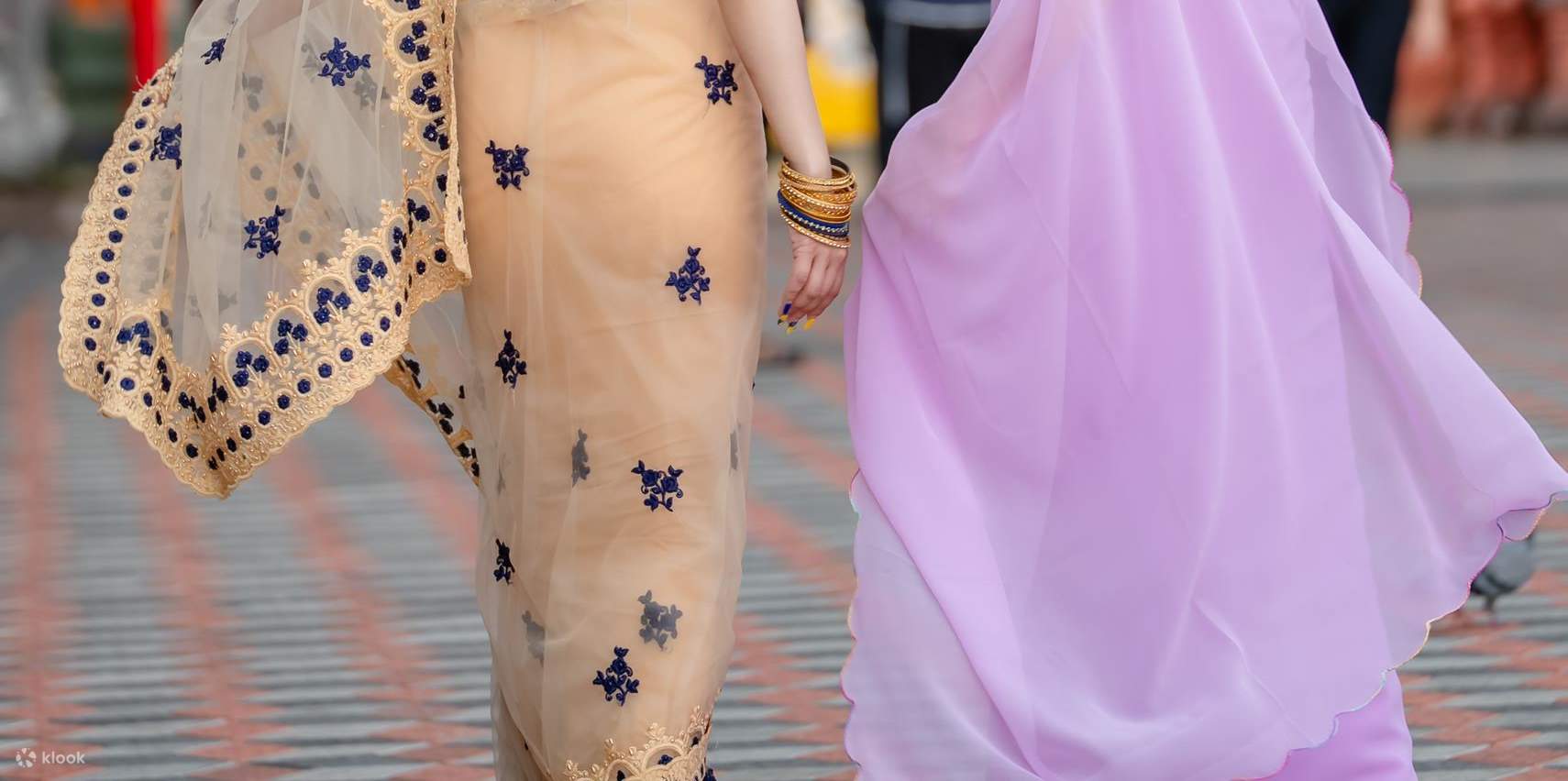 バトゥ洞窟で伝統衣装体験