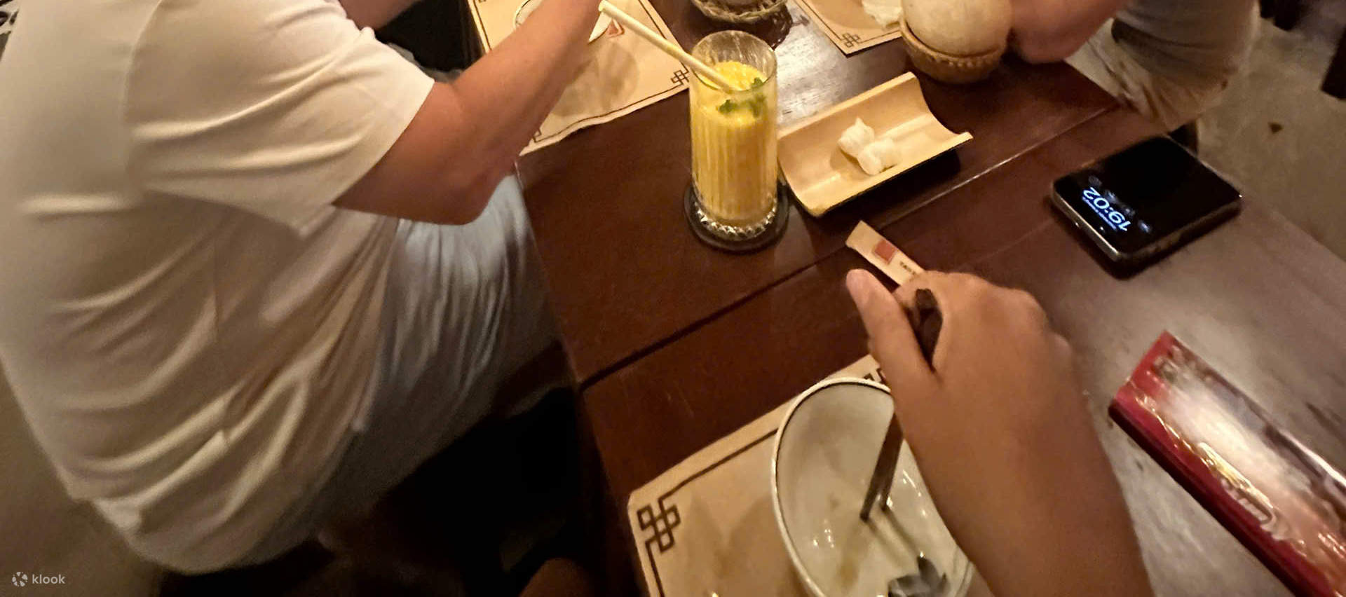 Nikmati Masakan Vietnam Asli di Restoran Com 1990