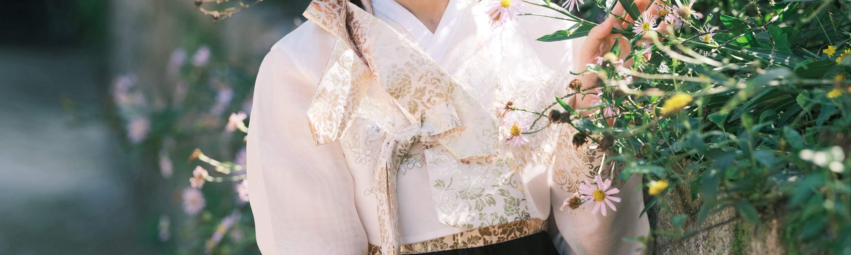 Trải nghiệm Hanbok tại Cung Cảnh Phúc, Làng Hanok Bukchon, Cung Xương Đức (bao gồm tạo kiểu tóc Hàn Quốc)