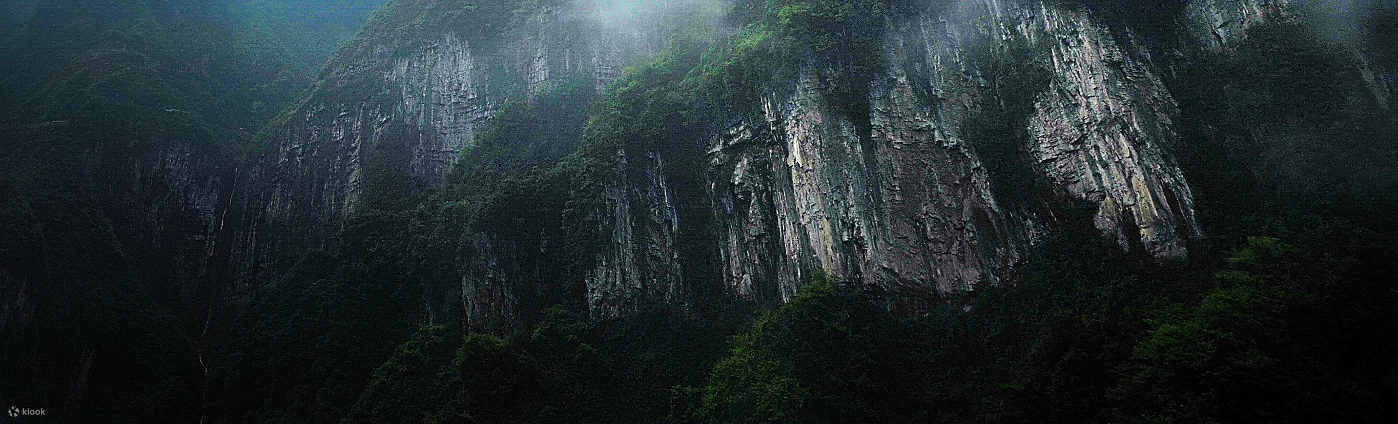 Layanan Sewa Mobil Pribadi Antar Jemput Pulang Pergi dari Kota Zhangjiajie ke Jembatan Kaca Grand Canyon