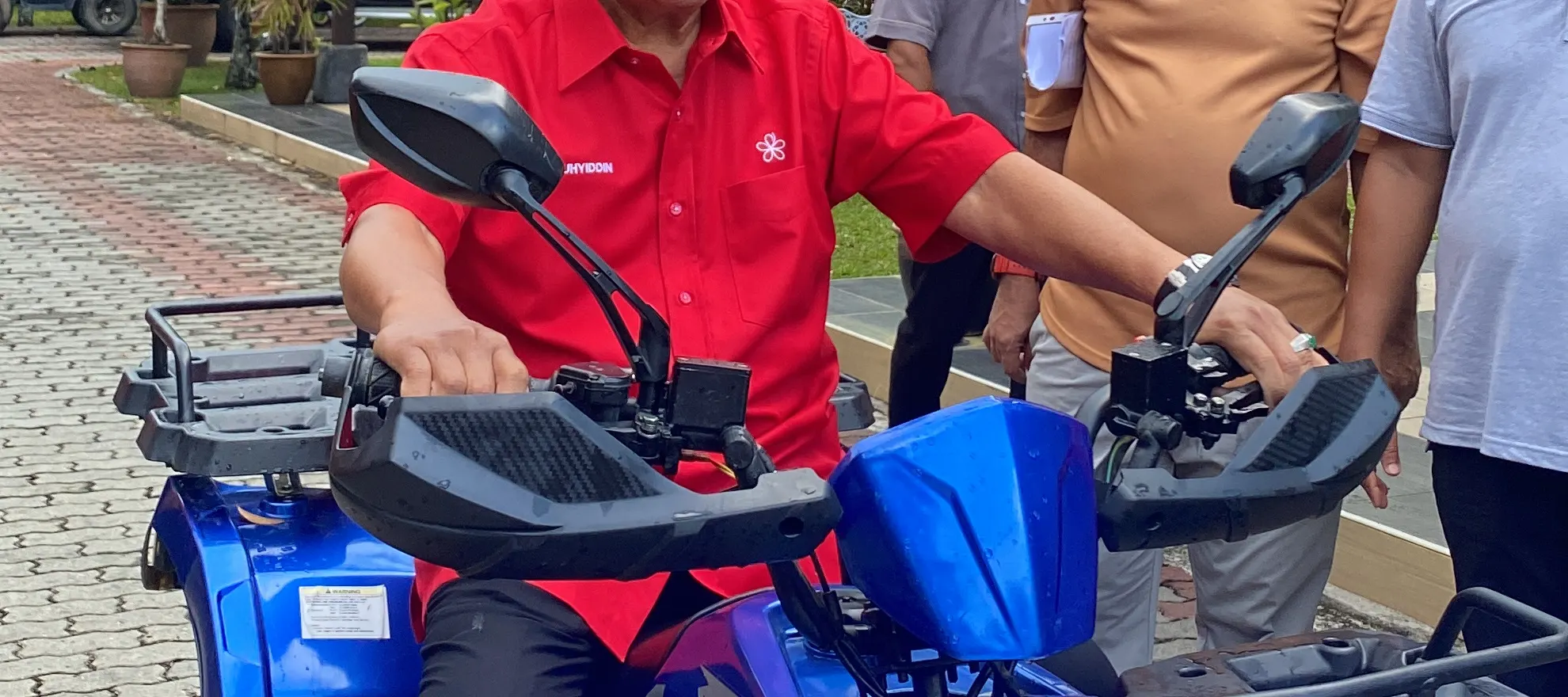 霹雳务边 ATV