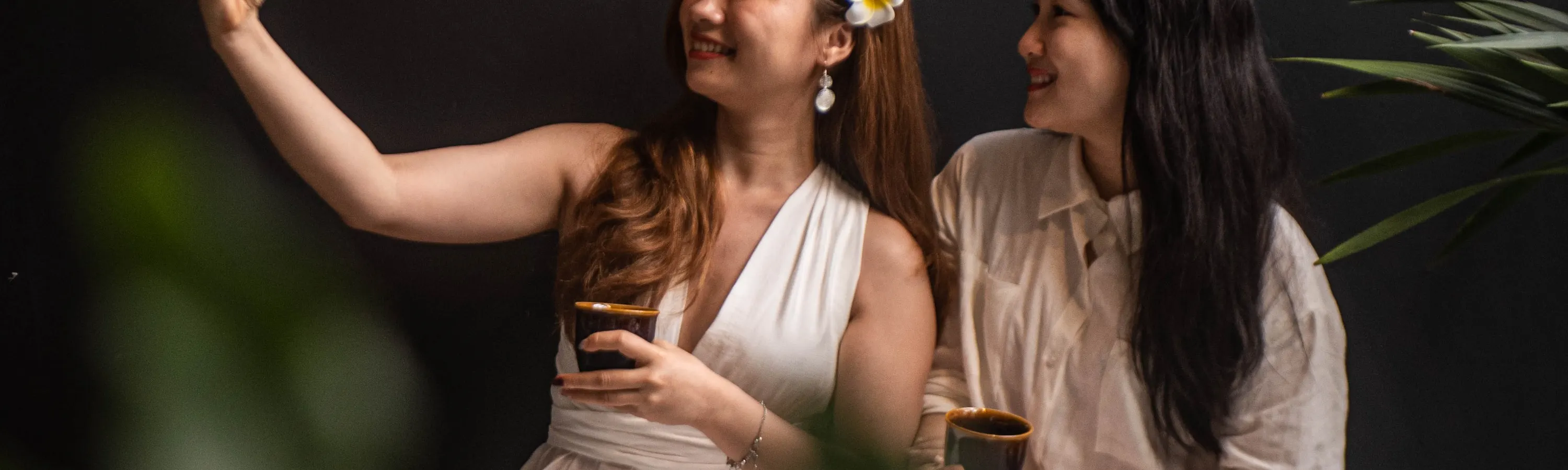 在接待处办理入住手续