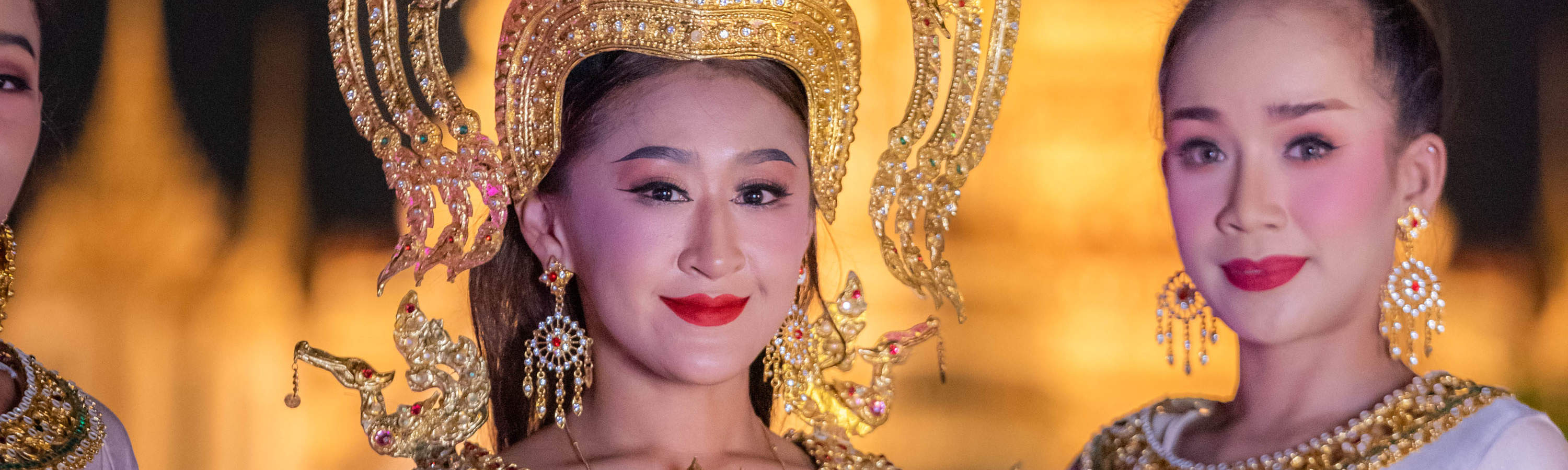 Die neueste luxuriöse 5-Sterne-Dinner-Kreuzfahrt auf dem Chaophraya in Bangkok