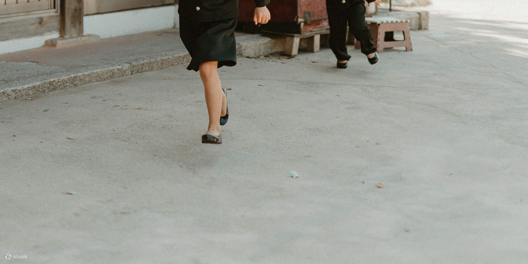 韓国の懐かしい制服写真撮影