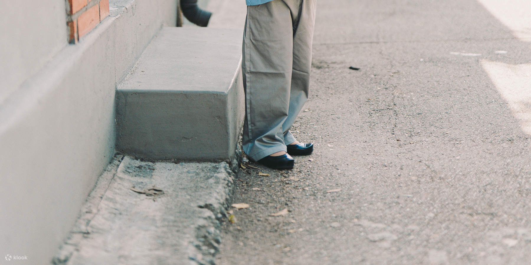 Chụp ảnh với đồng phục học sinh kiểu Hàn Quốc