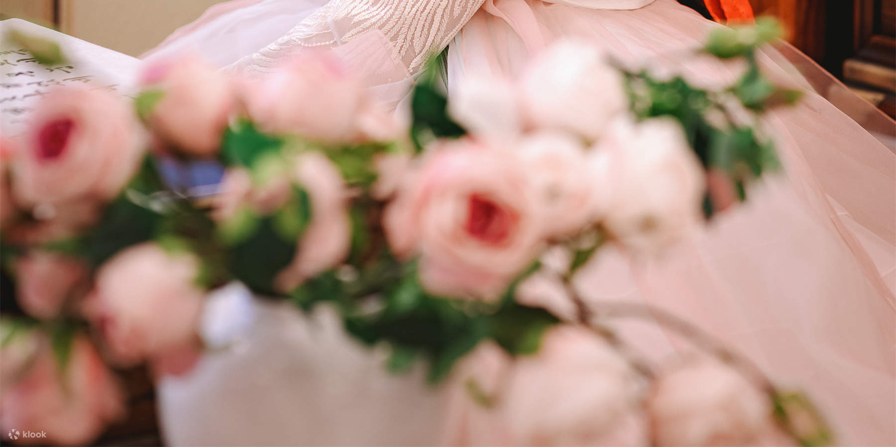 Traditional Hanbok Indoor Studio Photoshoot Experience in Jeju