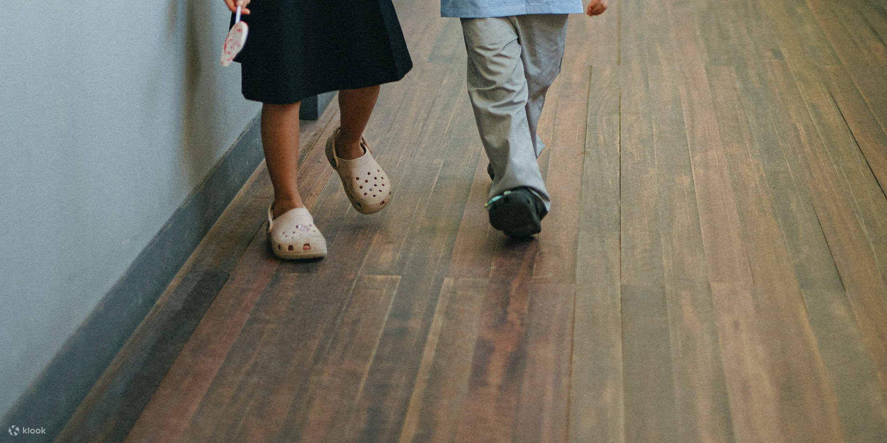 Chụp ảnh với đồng phục học sinh kiểu Hàn Quốc