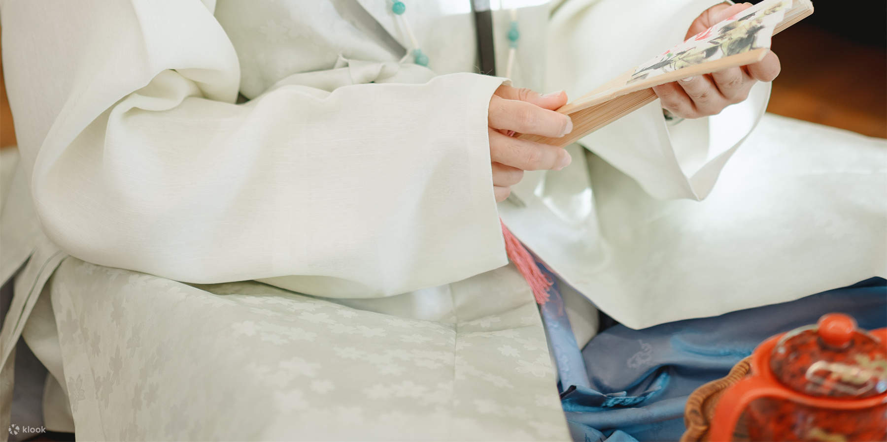 Traditional Hanbok Indoor Studio Photoshoot Experience in Jeju