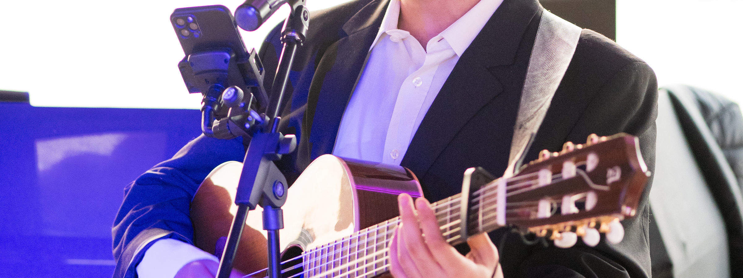 Gourmet Dinner Cruise on Seine River with Live Music in Paris