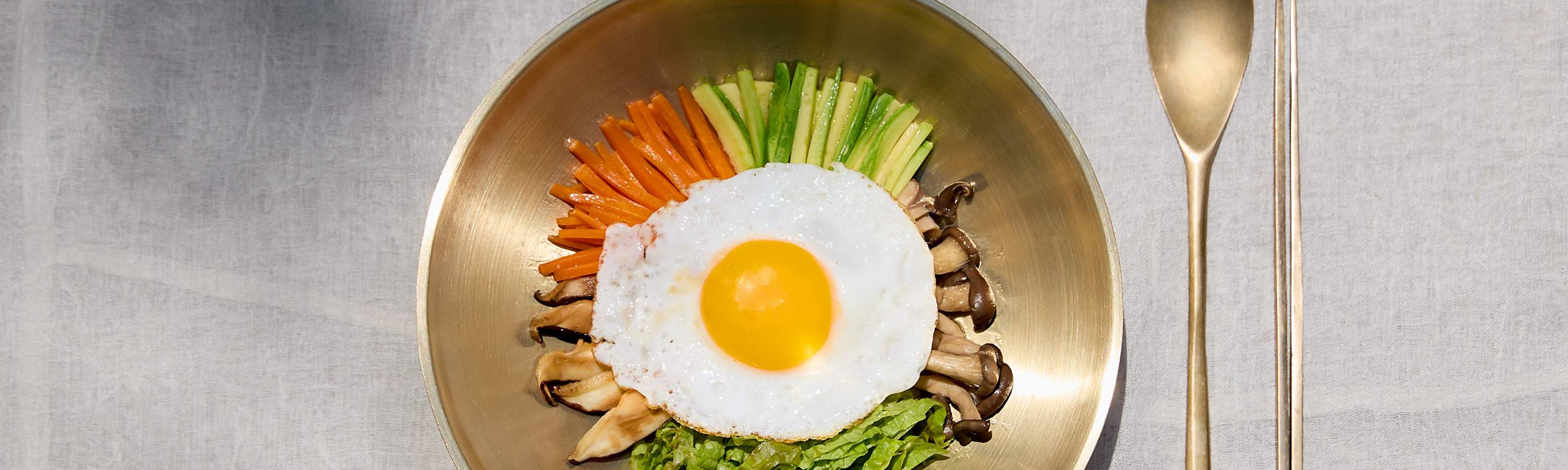 Learn the technique to make authentic Bibimbap using seasonal ingredients with professional chef.