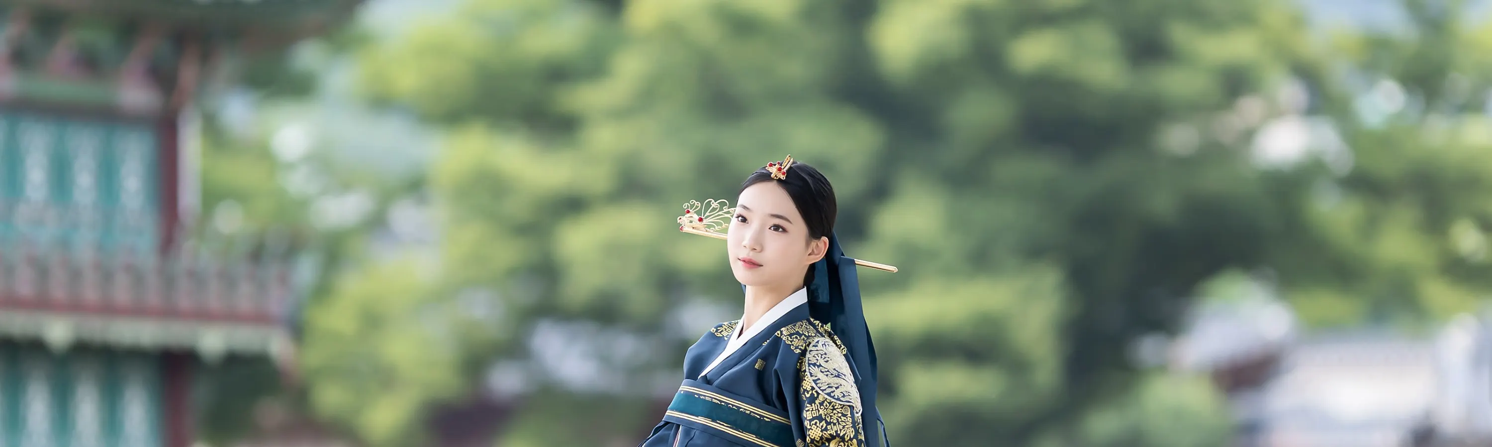 豪华户外写真（含化妆 + 照片列印）