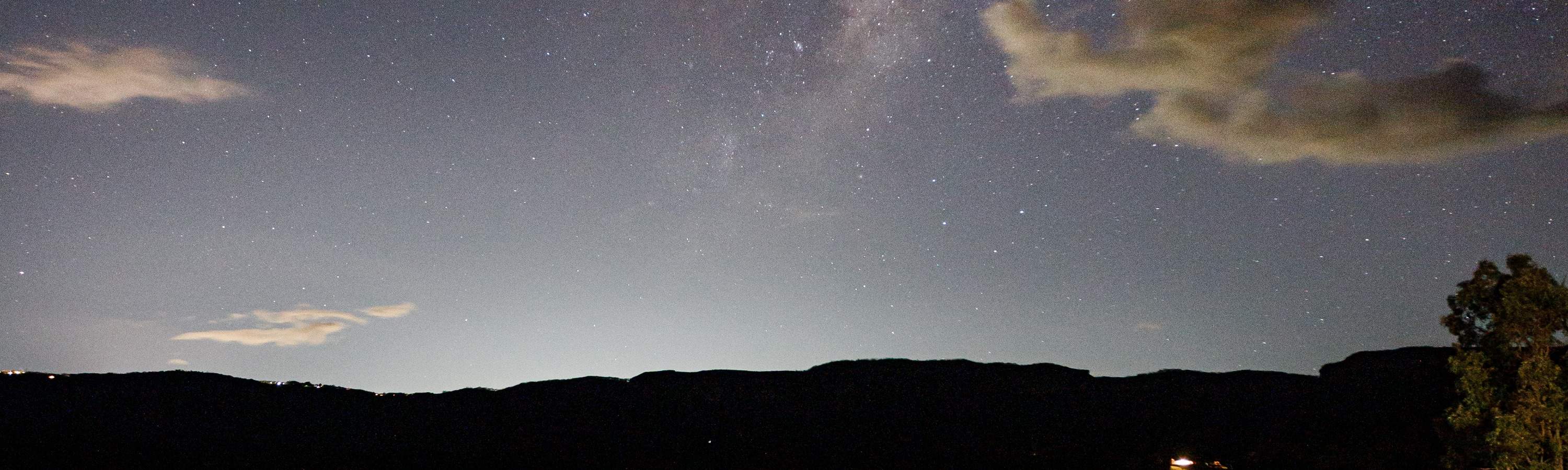Observation des étoiles dans les Montagnes Bleues