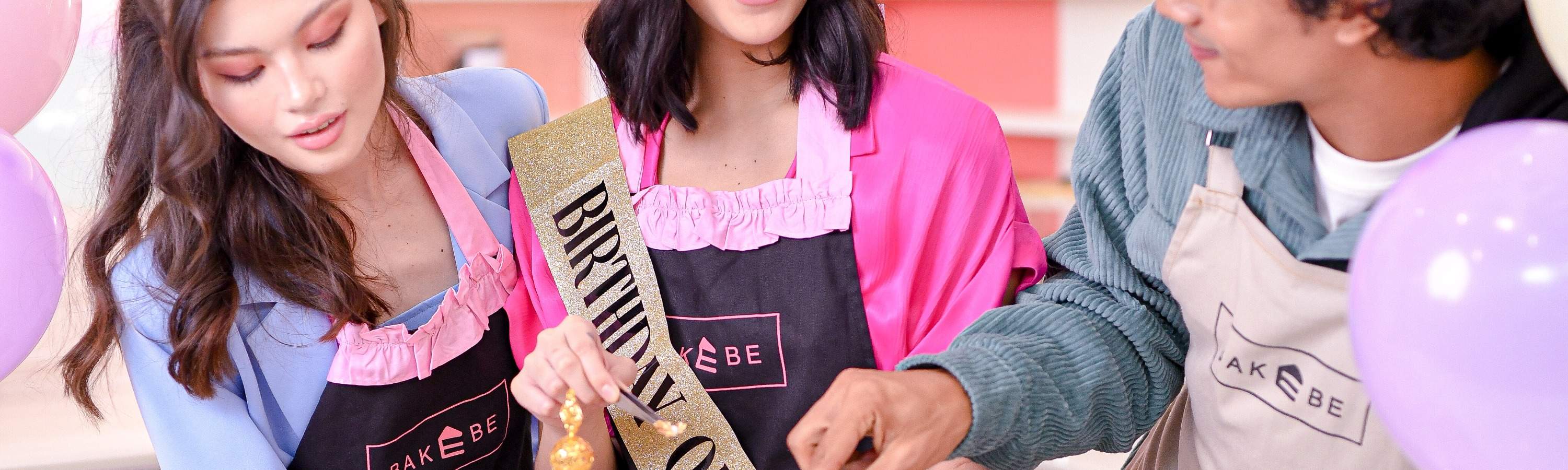 amis qui font de la pâtisserie