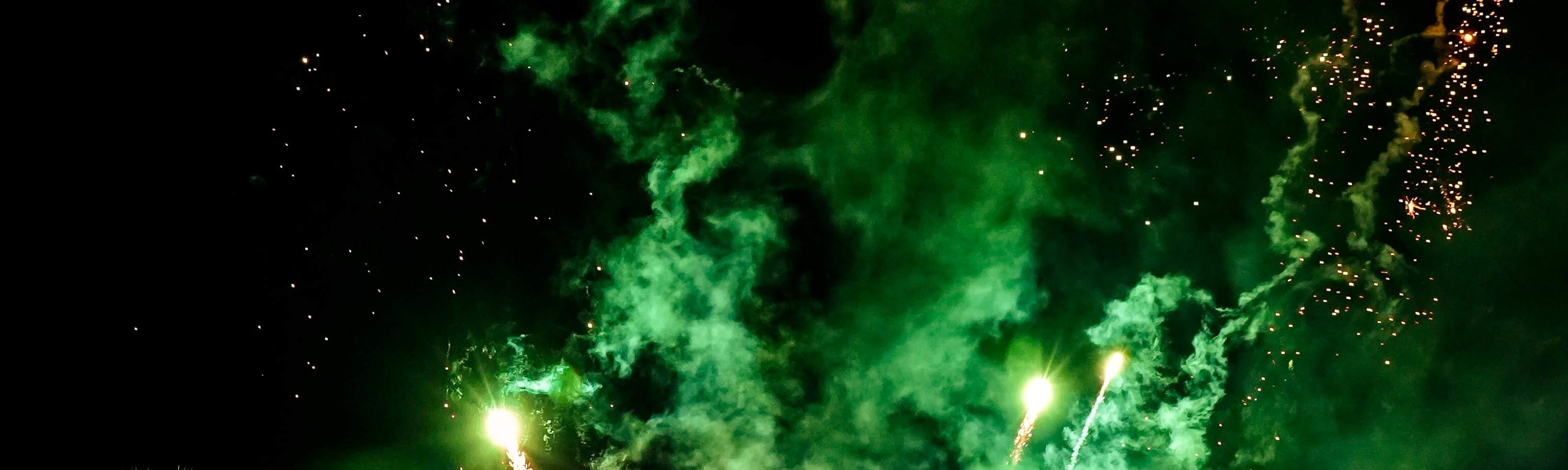 芽庄大使俱乐部游艇烧烤自助餐