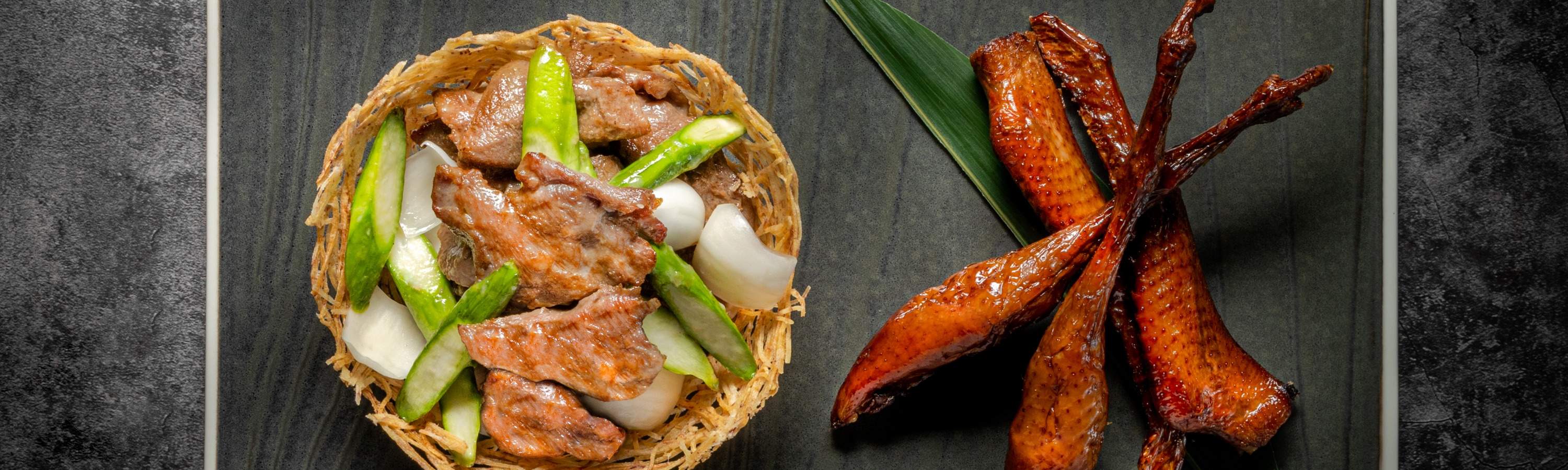 Thịt Người - Nhà Hàng Yung Kee