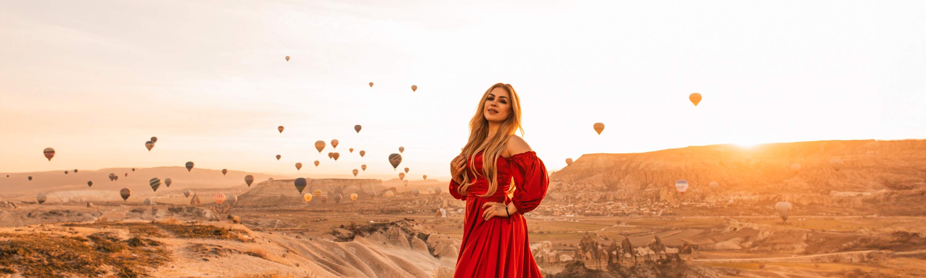 Kappadokien | Privates Fotoshooting mit fliegenden Kleidern