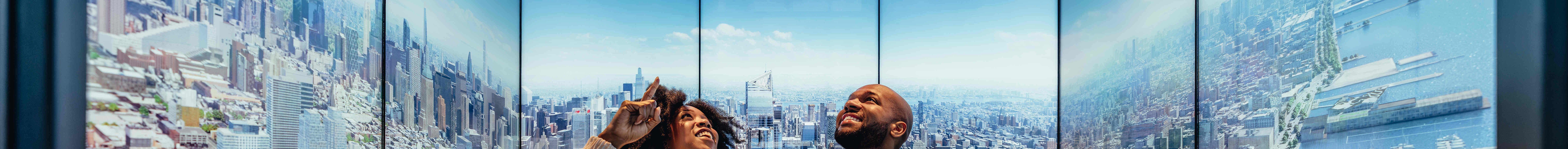 Tham gia trải nghiệm thang máy đầy hứng khởi lên đỉnh Edge