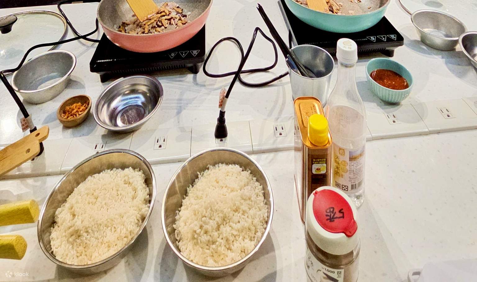 คลาสเรียนทำอาหาร: บะหมี่เนื้อ, หลู่โร่วฟ่าน, แพนเค้กต้นหอมในไทเป