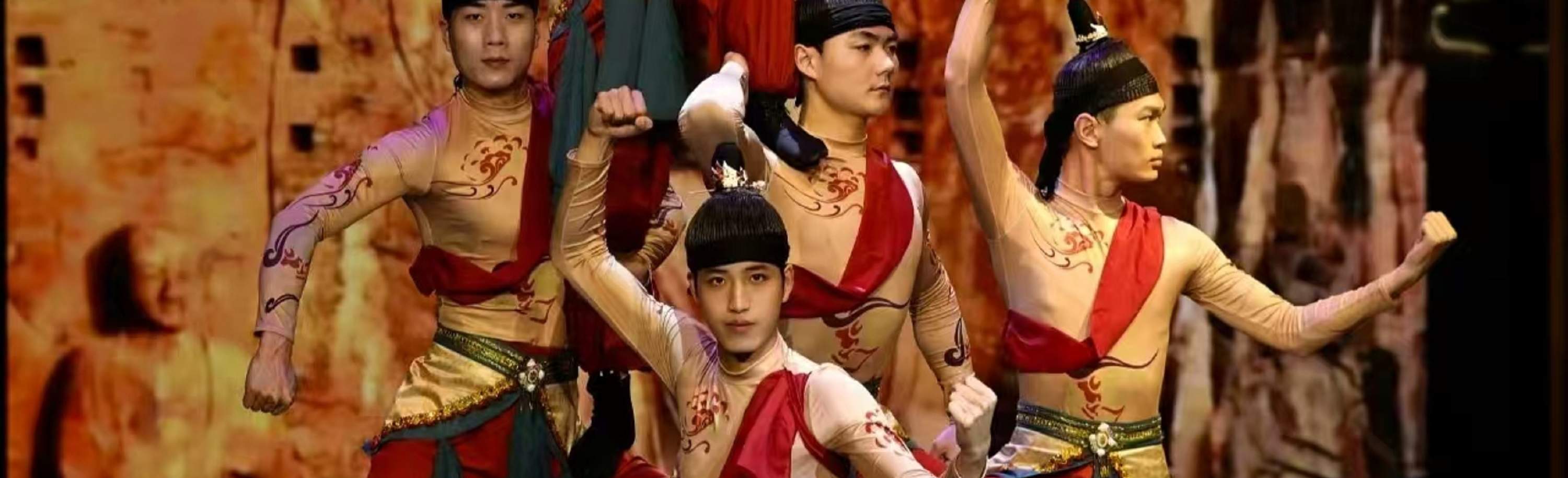 洛阳《龙门宴乐》沉浸式体验千年盛世隋唐宫廷盛宴（帝王同款宫廷宴会场景+唐风乐舞表演+宫廷御膳小吃+可选古代服装换装体验）