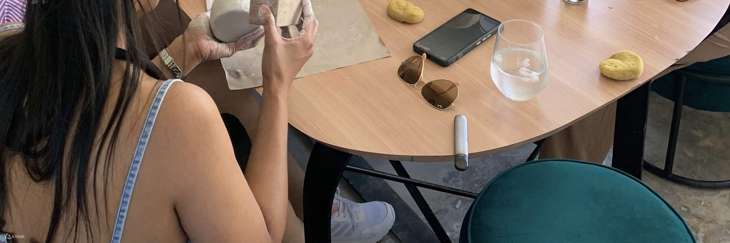 Lokakarya Tanah Liat Kering Udara