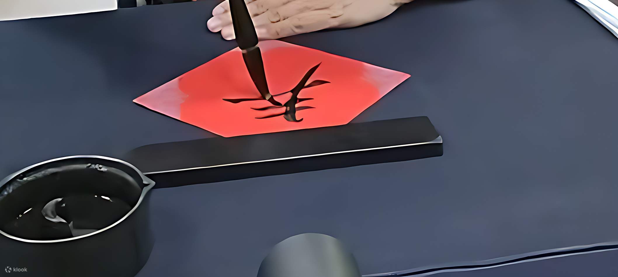 Seni Goresan: Pengenalan kepada Kaligrafi Tradisional Cina