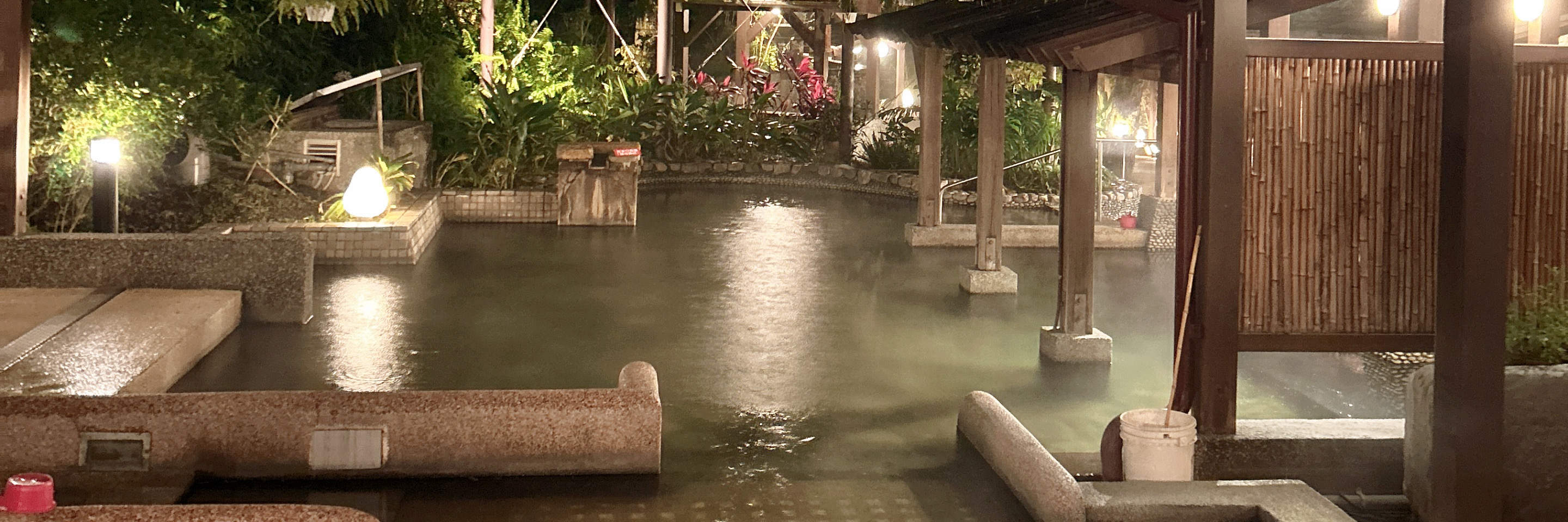 Hutan Mandian Air Panas Taman Rekreasi Jiaoxi