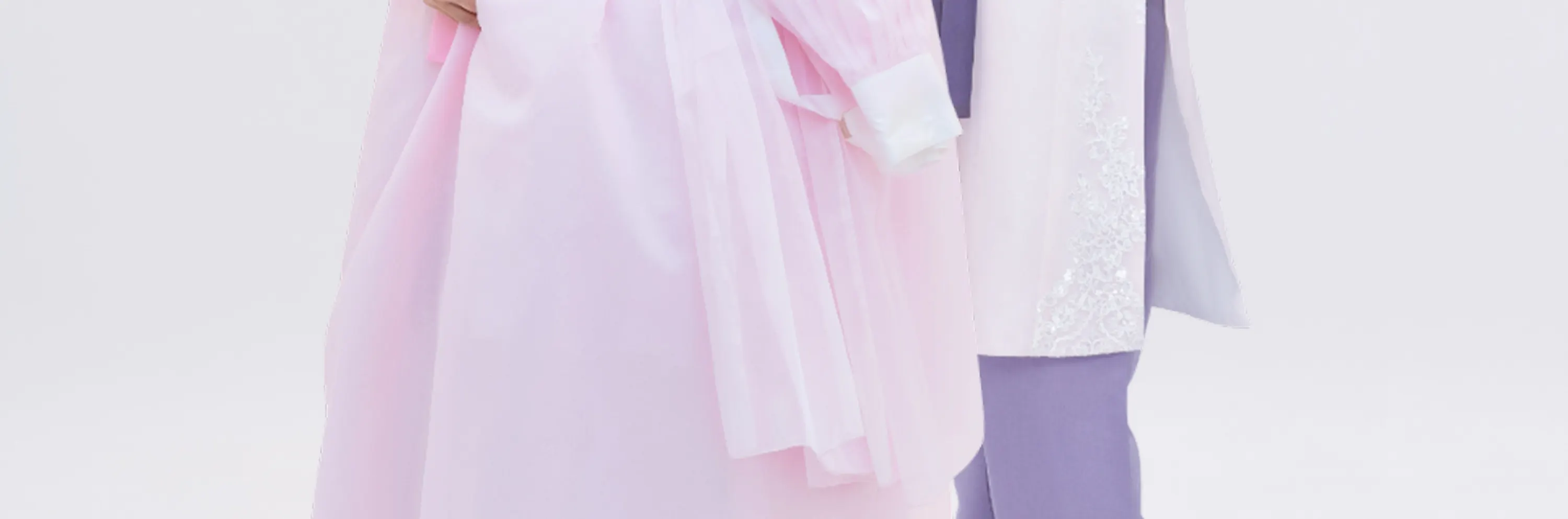 Basic Hanbok is a simple, graceful version of Korea's traditional clothing.