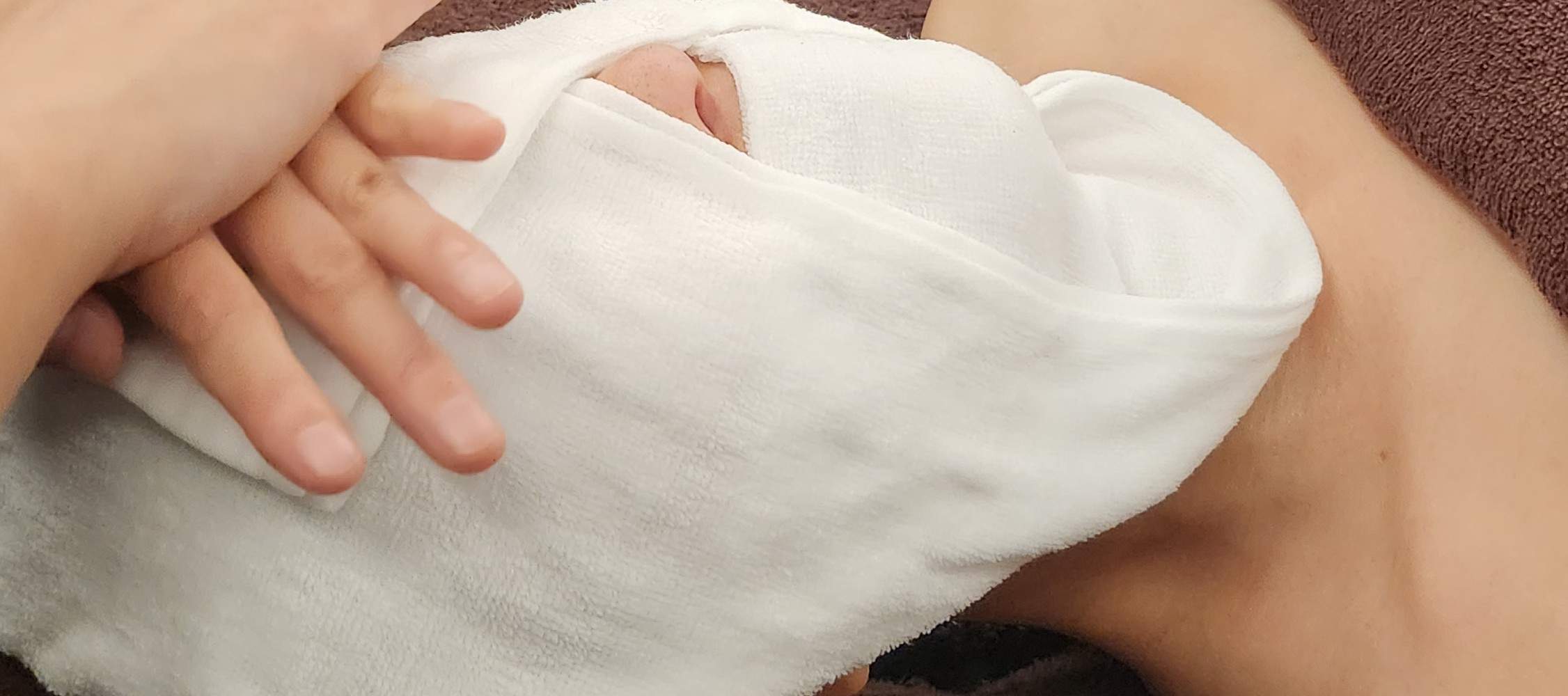 Tận hưởng liệu trình chăm sóc da mặt trẻ hóa tại spa